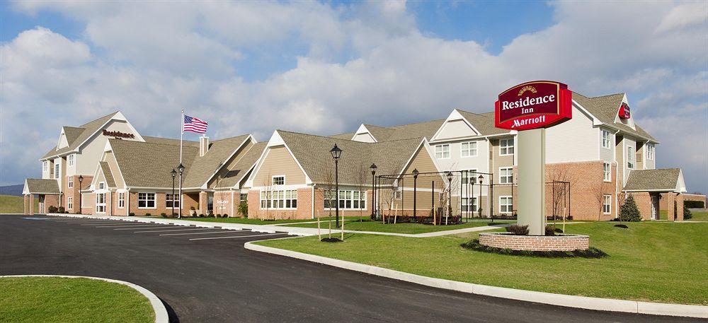 Hotel Carlisle & Embers Convention Center 외부 사진